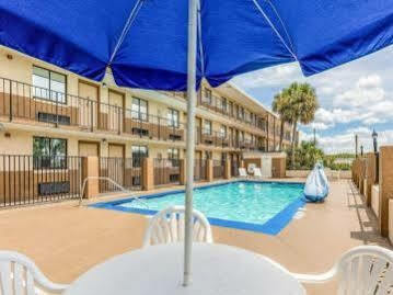 Rodeway Fairgrounds-casino Inn 2*